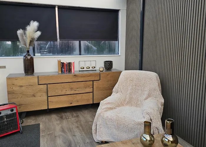 Houten Nabij Beekse Bergen Chalet